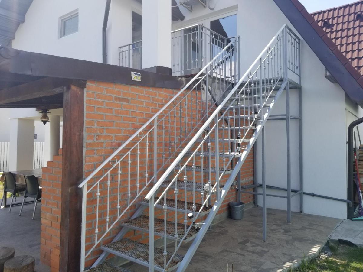 Autentic Adorabil Apartment Albestii Paminteni 외부 사진